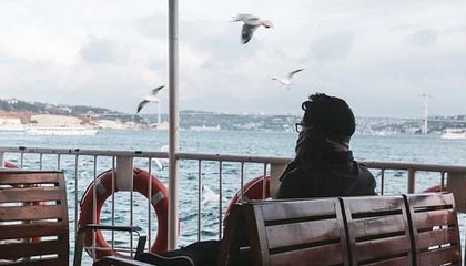 威廉希尔官网-WTT新加坡大满贯:孙颖莎3-1帕拉南 国乒多人携手晋级